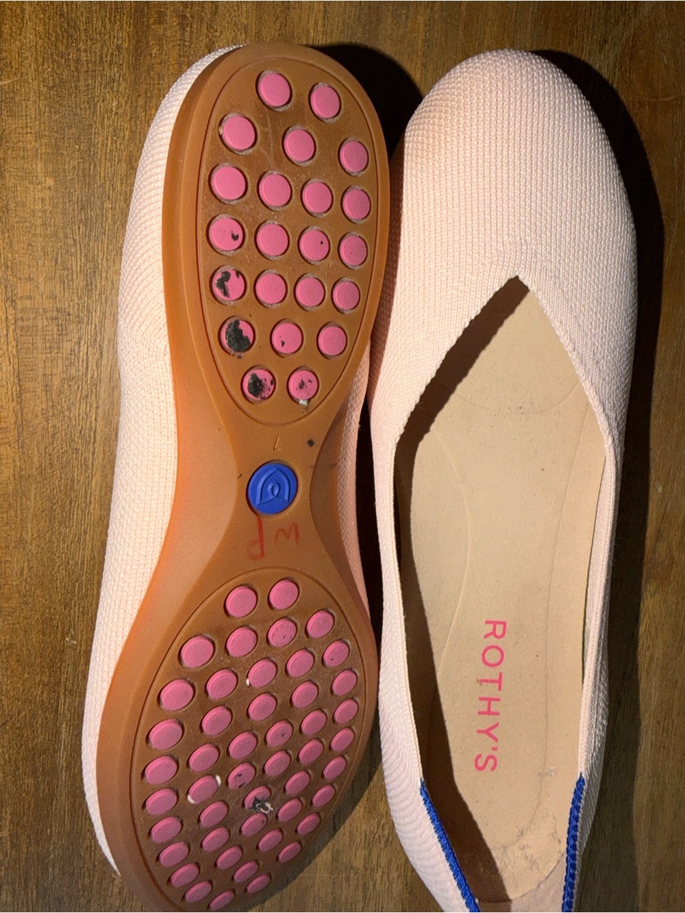 Rothy's Pale Pink V-Neck Knit Flats with Blue Heel Trim - Picture 6 of 7